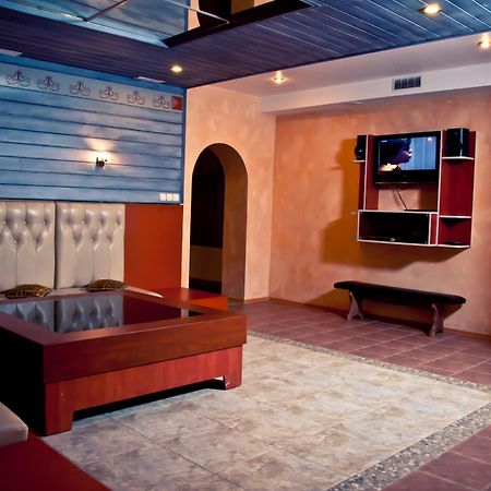 Central Hotel Soroca Ngoại thất bức ảnh