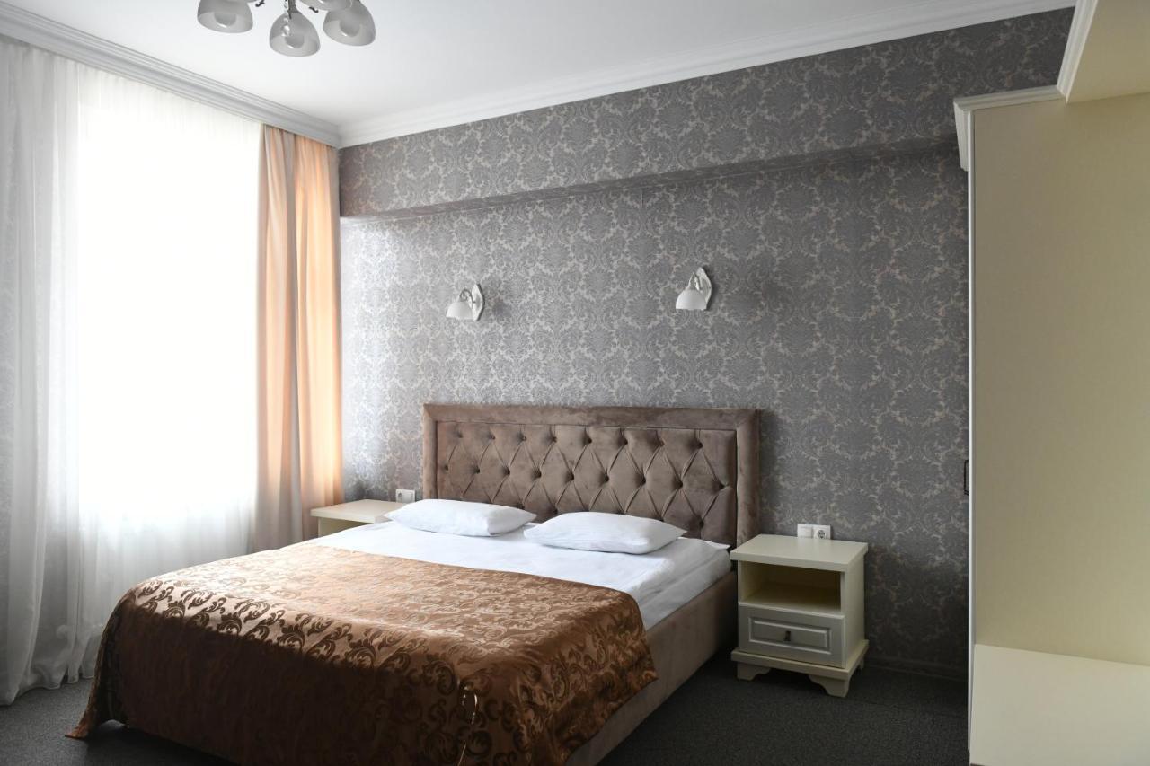 Central Hotel Soroca Ngoại thất bức ảnh