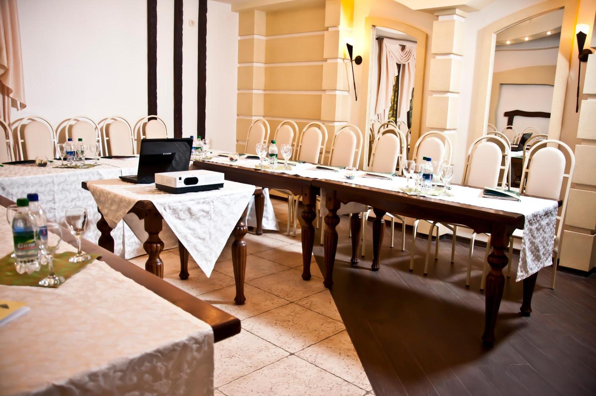 Central Hotel Soroca Ngoại thất bức ảnh