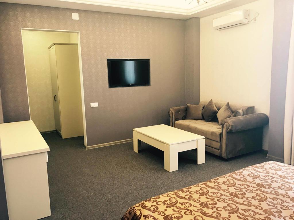 Central Hotel Soroca Ngoại thất bức ảnh