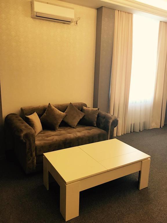 Central Hotel Soroca Ngoại thất bức ảnh